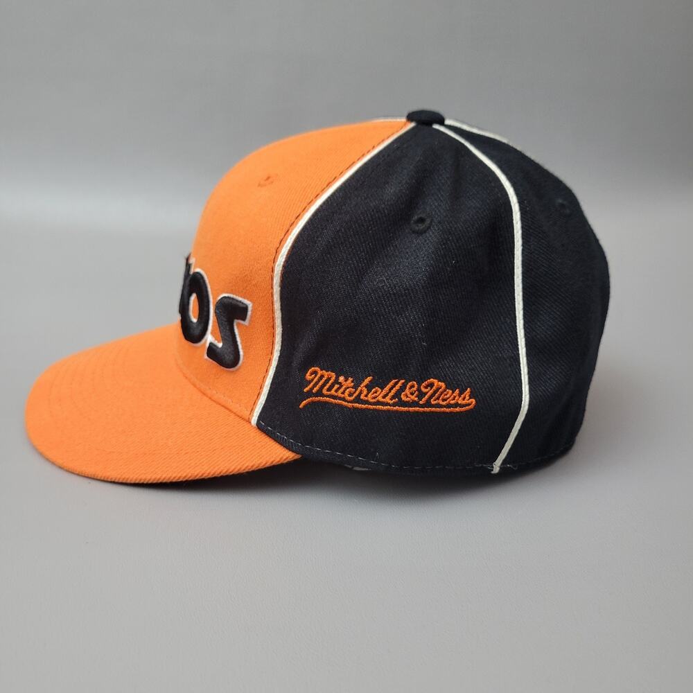 Houston Astros Fitted Cap 7 1/4 Vintage Mitchell & Ness 20% Wool